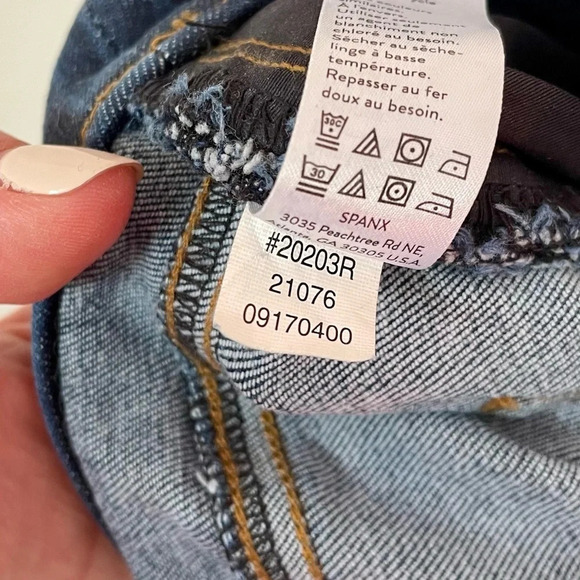 Spanx Distressed Ankle Skinny Jeans Medium Wash - Picture 8 of 10